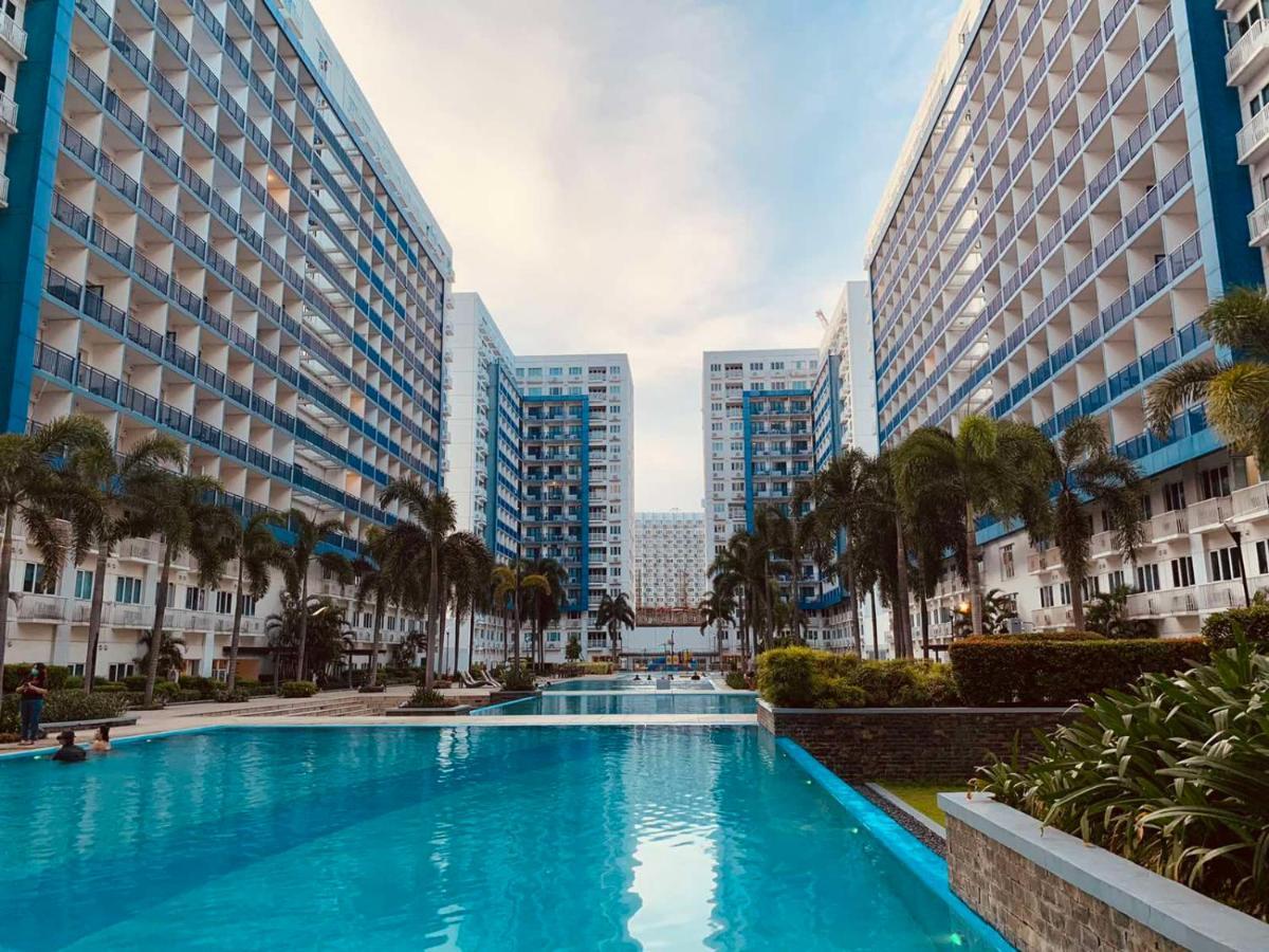 Sea 2-Br Unit With Free Parking Near Mall Of Asia Пасай Екстериор снимка