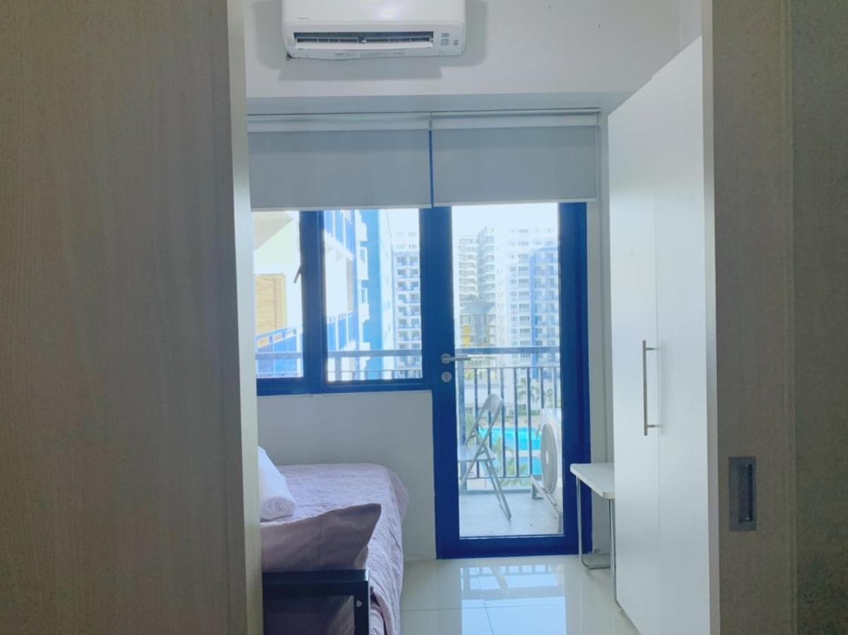 Sea 2-Br Unit With Free Parking Near Mall Of Asia Пасай Екстериор снимка