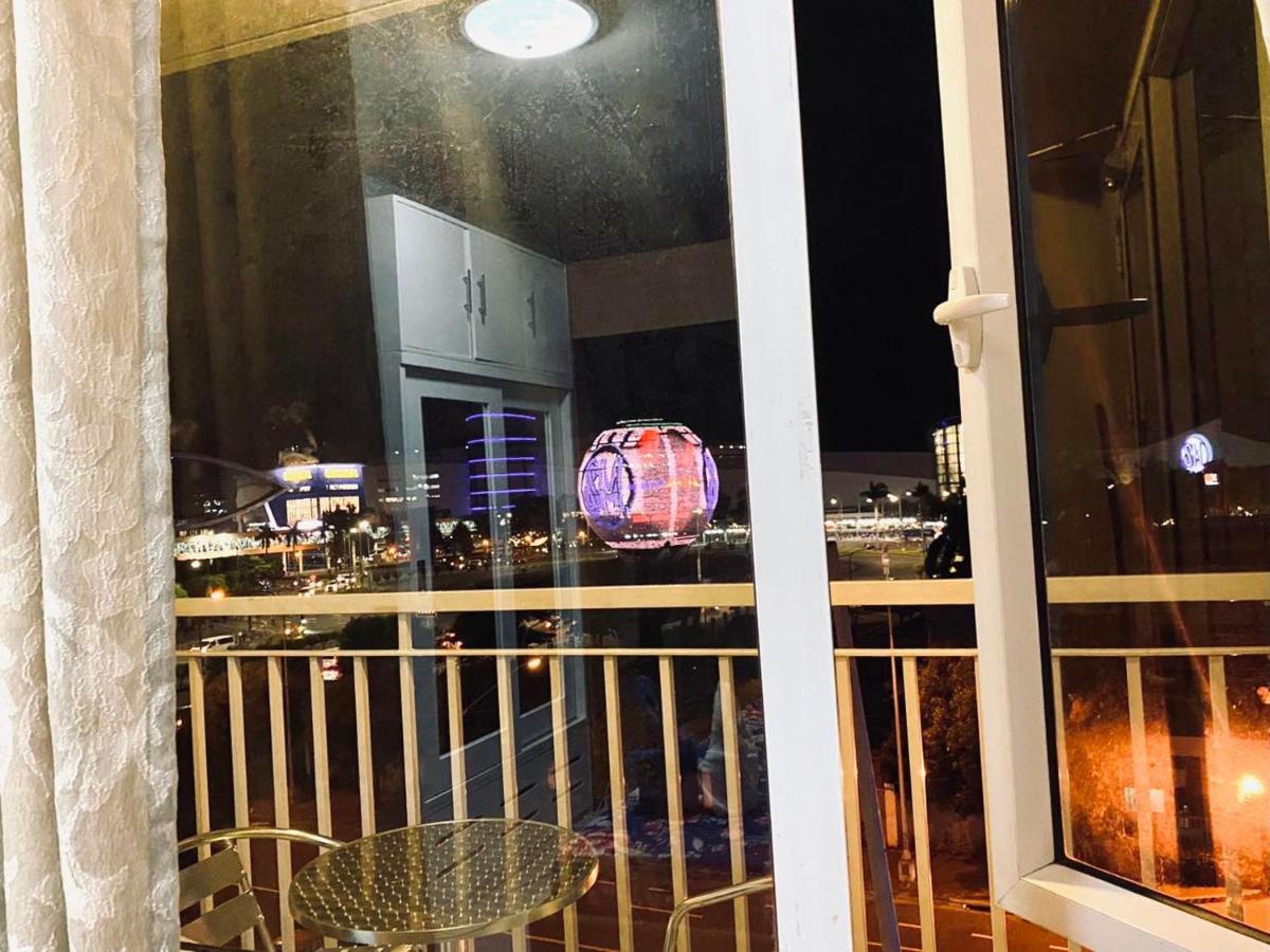 Sea 2-Br Unit With Free Parking Near Mall Of Asia Пасай Екстериор снимка