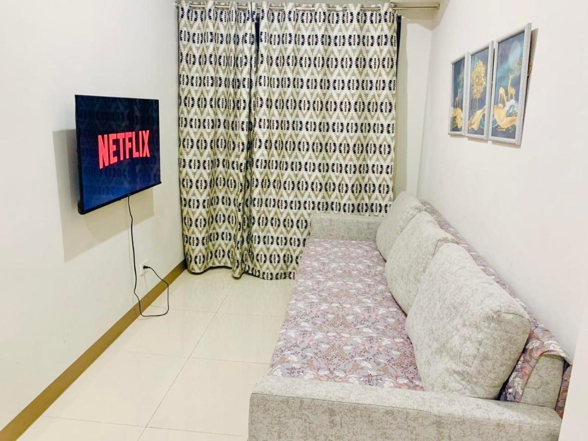 Sea 2-Br Unit With Free Parking Near Mall Of Asia Пасай Екстериор снимка