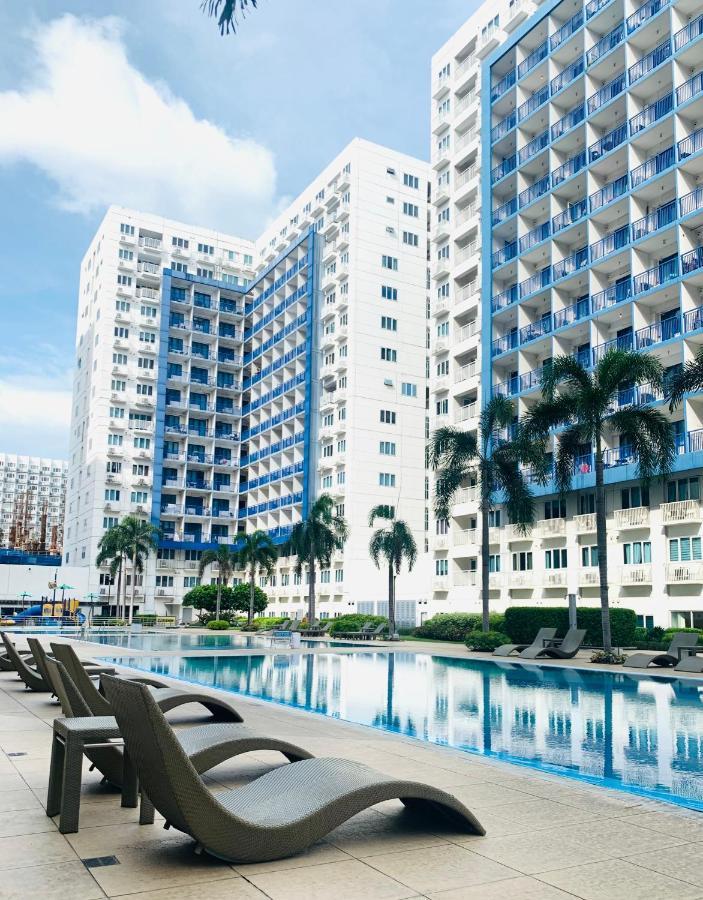 Sea 2-Br Unit With Free Parking Near Mall Of Asia Пасай Екстериор снимка