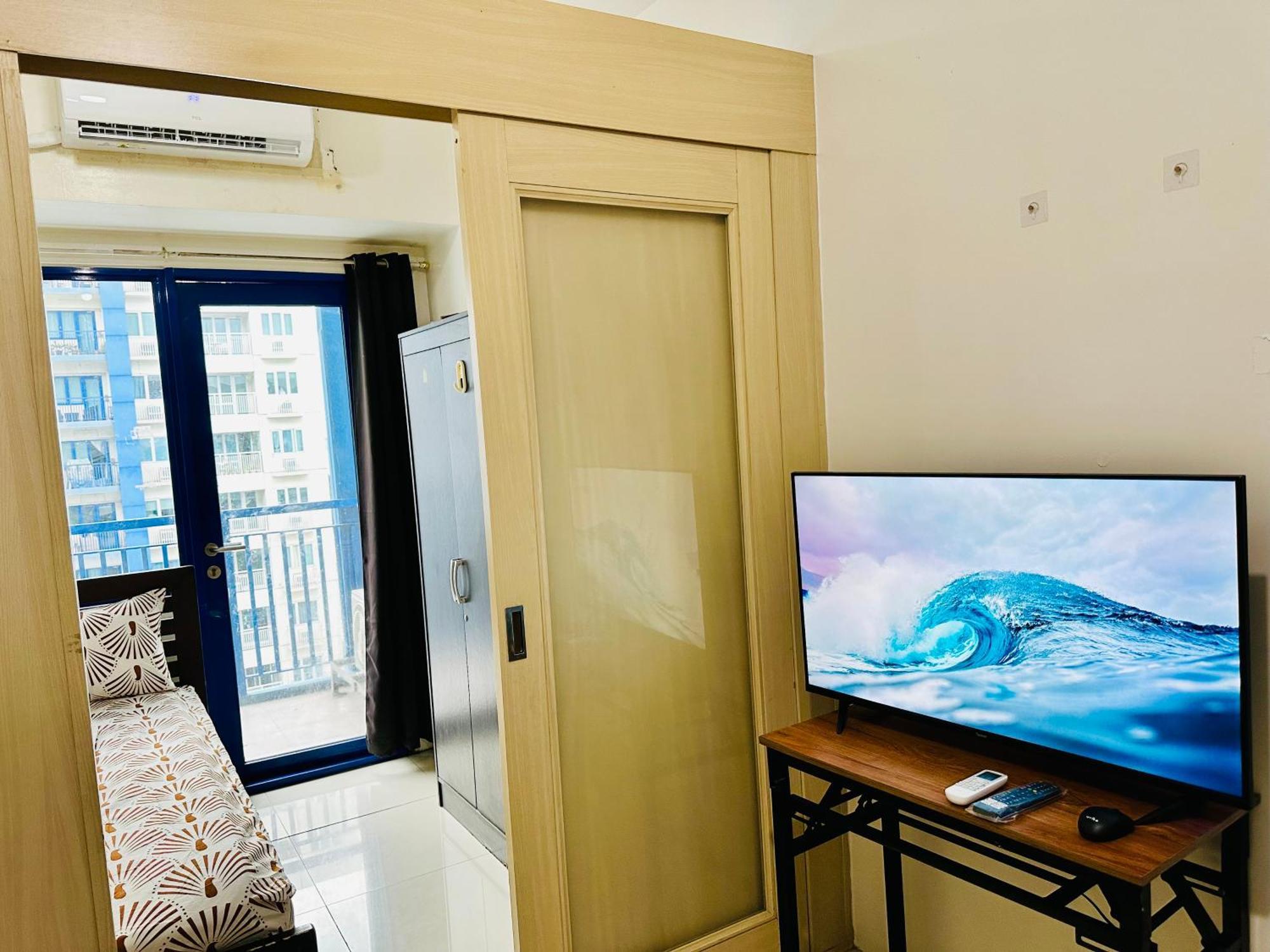 Sea 2-Br Unit With Free Parking Near Mall Of Asia Пасай Екстериор снимка